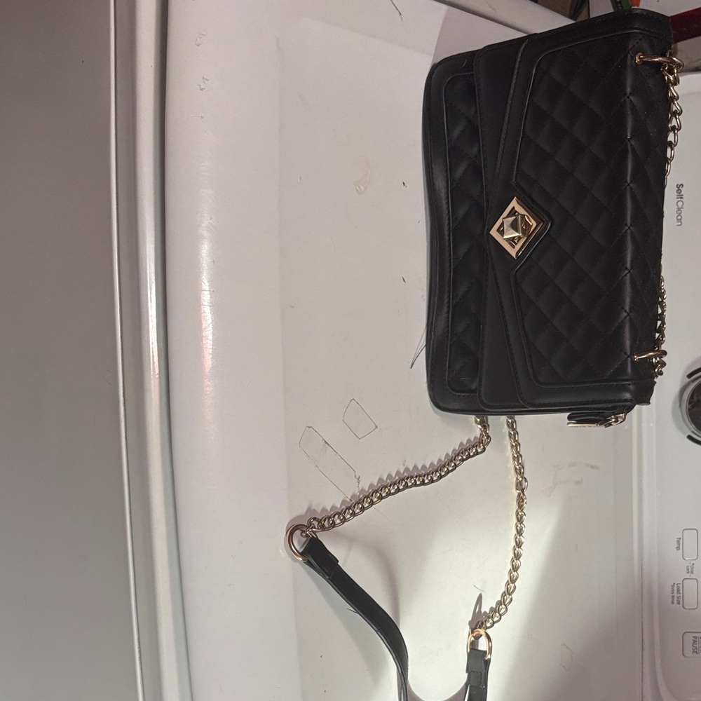 Chic Black Quilted Crossbody Bag with Gold Accents